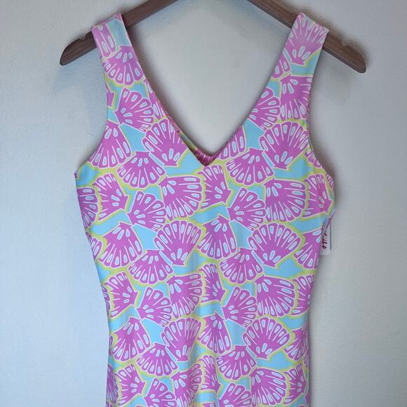 Women's Shellicious Seaside Ridge Pink Blue Beachy Maxi Dress M Barbiecore $116 - Picture 3 of 7